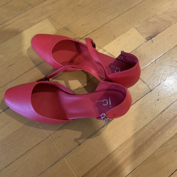 Red Women Heel Shoes 40 - US 8.5 - Picture 2 of 4